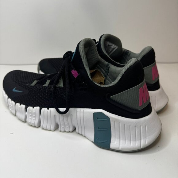 Nike Metcon 4 - Picture 2 of 9